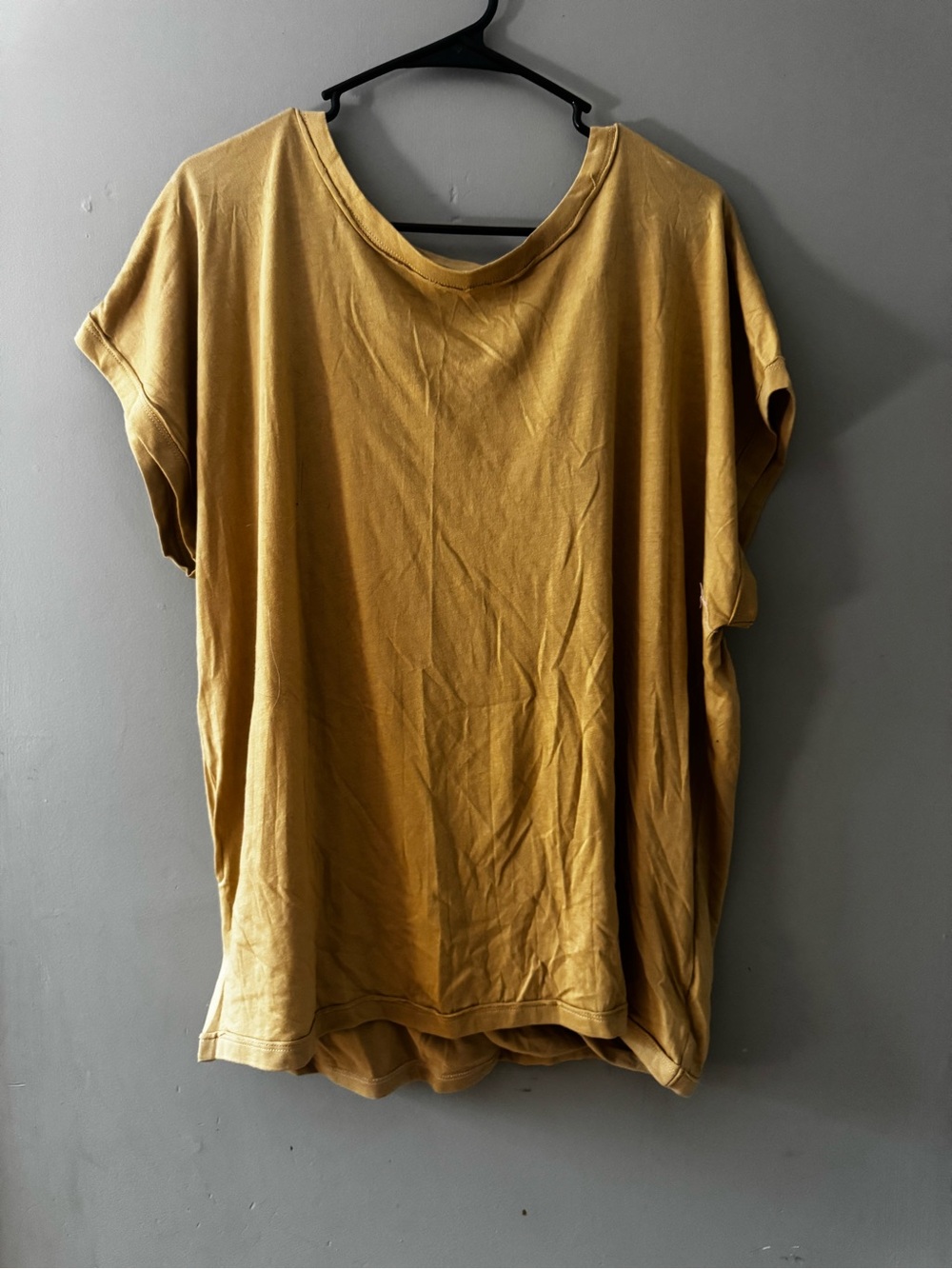Mono B Relaxed Short Sleeve Tee in Mustard Gold